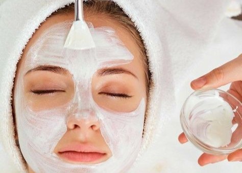 VIP Whitening Facial