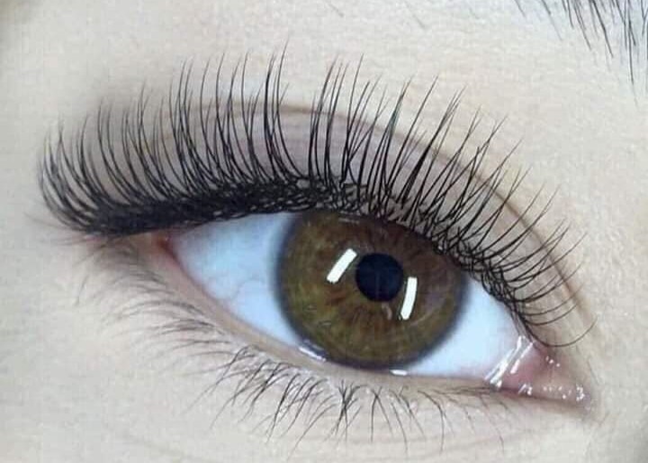 Natural Lash Extension